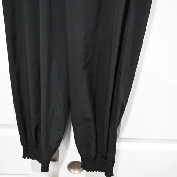 Athleta Size 6 Black Lightweight Performance Wear Jogger | Size 6 - Picture 3 of 10